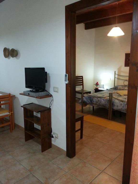 Agriturismo La Barca In Secca Olmedo Luaran gambar