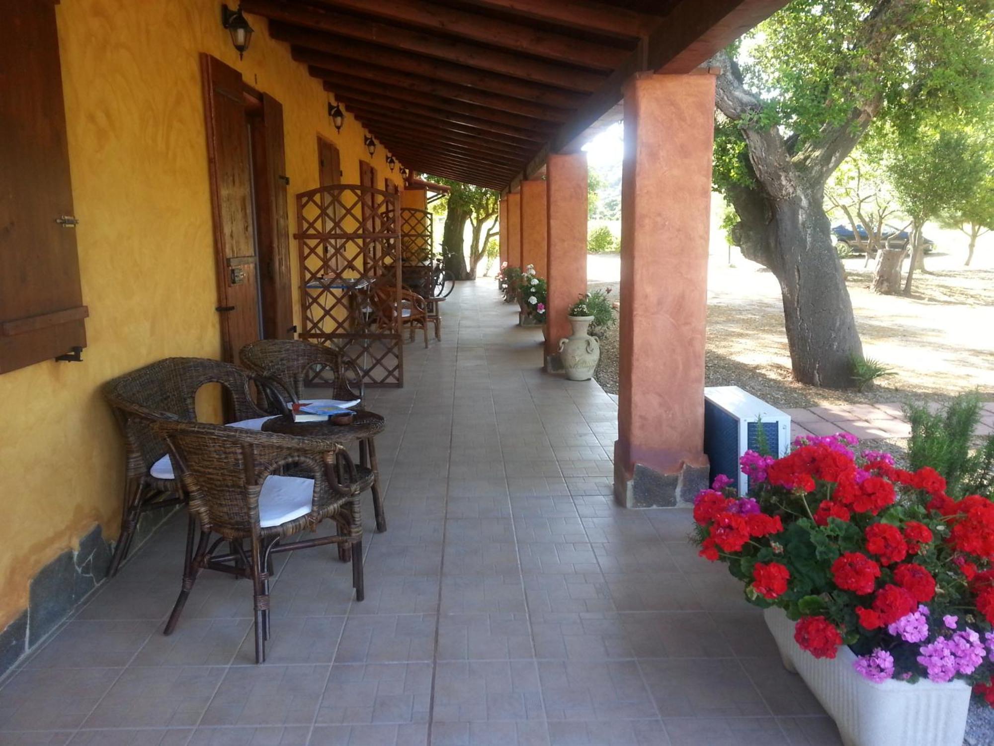 Agriturismo La Barca In Secca Olmedo Luaran gambar