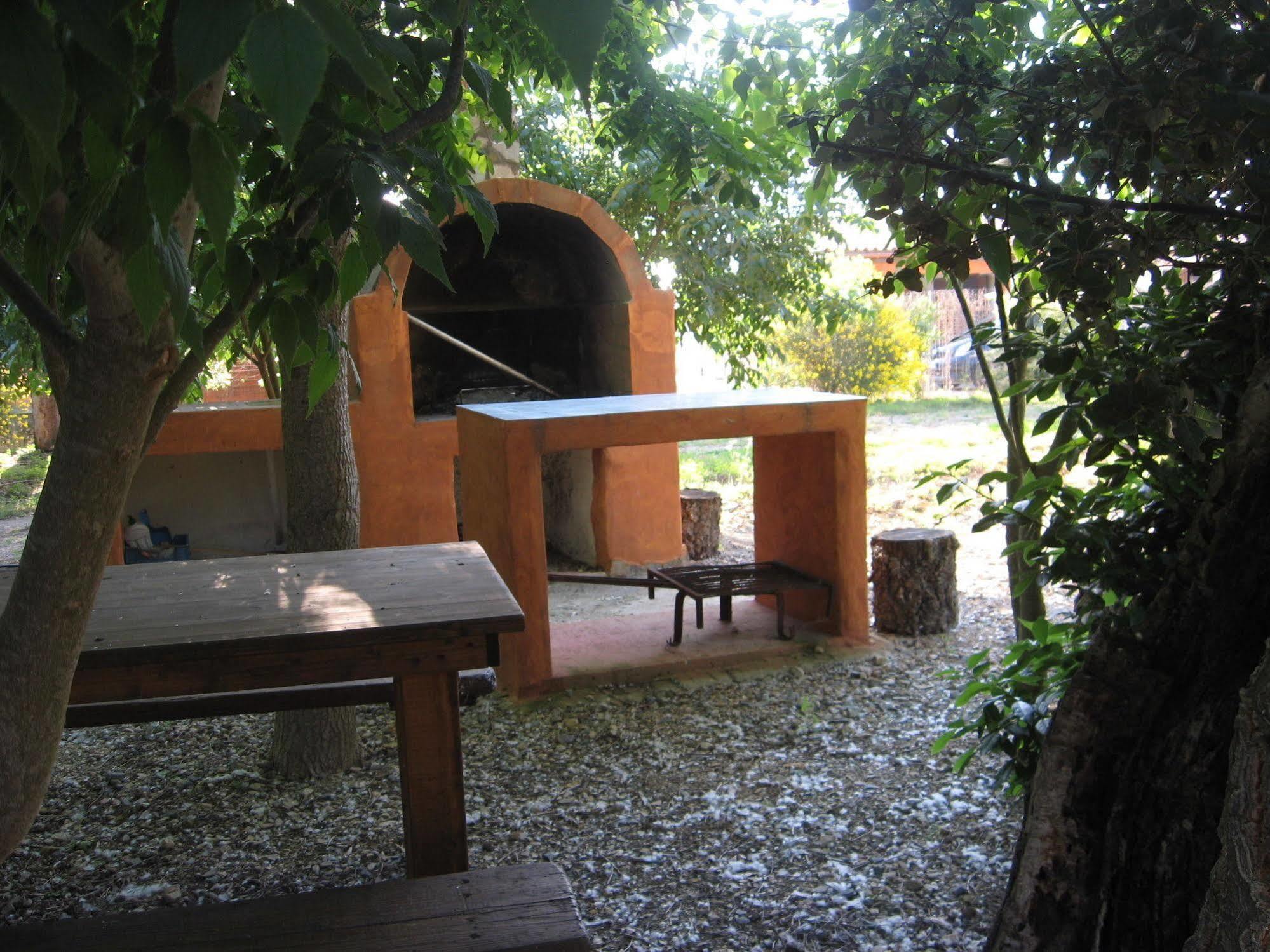 Agriturismo La Barca In Secca Olmedo Luaran gambar